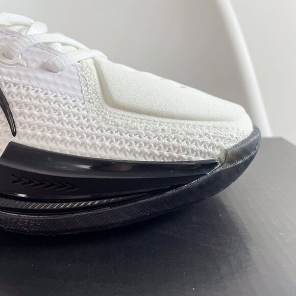 Nike Air Zoom GT Cut TB White Black - Picture 4 of 8